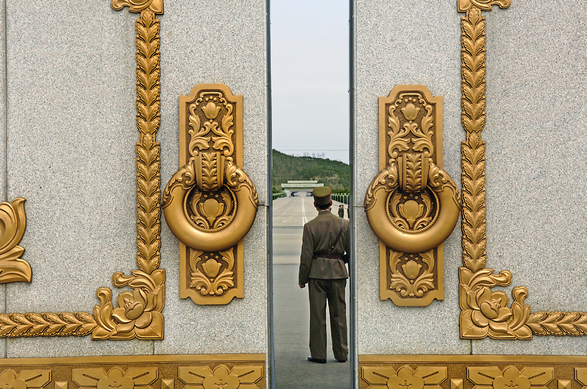 Geumsusan Palace and Kim Il Sung Mausoleum.