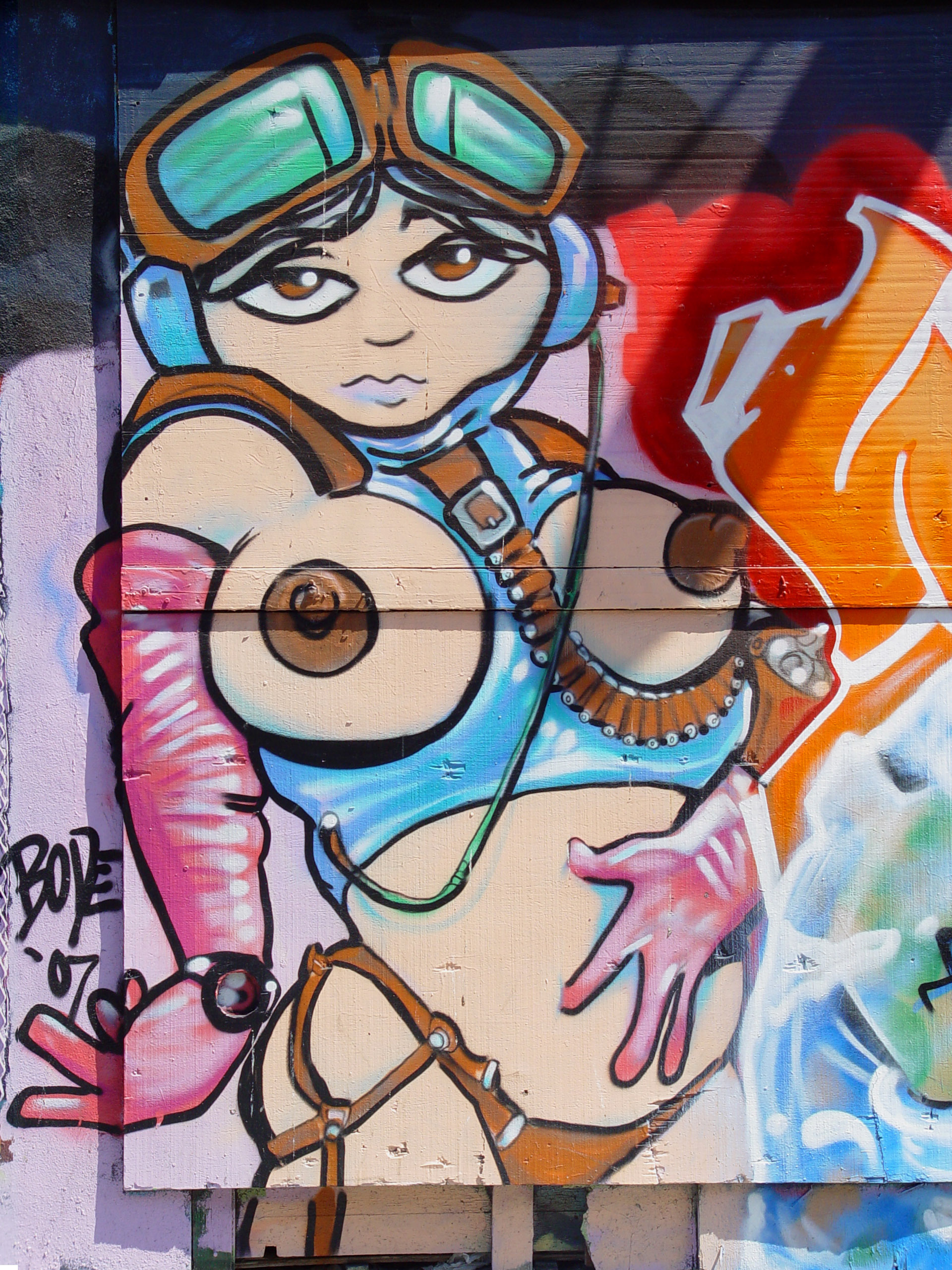 граффити на голых женщинах фото 51