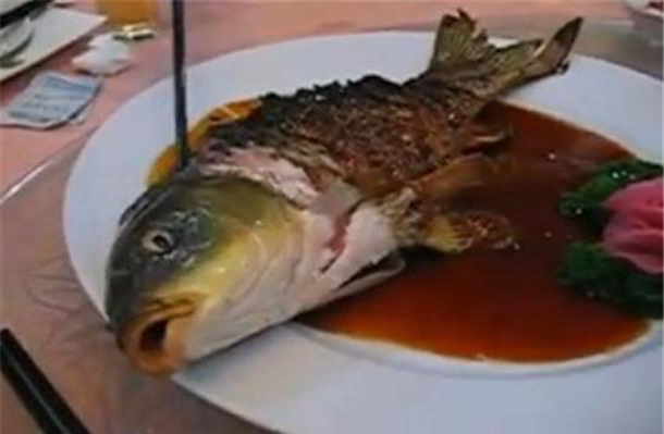 Ying-Yang Fish: Also known as dead and alive fish it originated in Taiwan where it is now illegal to prepare. It has recently become popular in China after chefs figured out how to keep the fish alive as it is deep fried. Why would anyone do this? Supposedly to prove how fresh the fish is.
