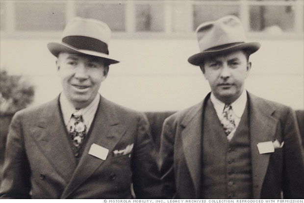 Car Radio, 1929. Inventors : William Lear and Elmer Wavering