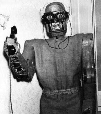 Phone Answering Robot: a robot designed to answer the phone. Only that he could not speak! Then what did he do? He was lifting the handset, thats it!