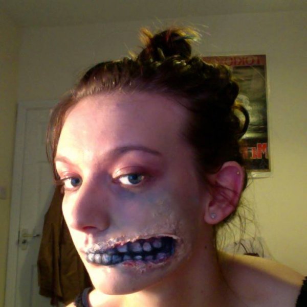 18 Examples of Incredibly Impressive Halloween Makeup