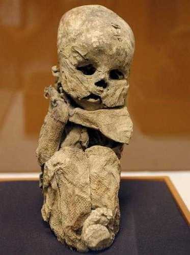 egyptian baby mummy