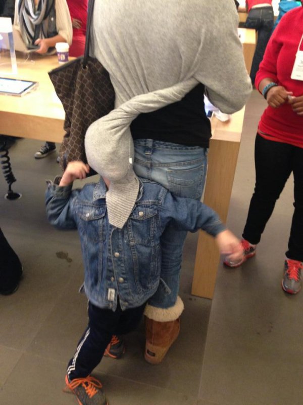 WTF Things You Might See At The Apple Store