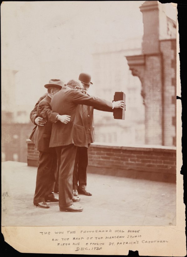 selfie 1920 - The way Ths PoroCAR Was Mac On The Room Or The Maccau Jud Fifth Nuc 7ore St. Patrich'S Cath Dec. 1920