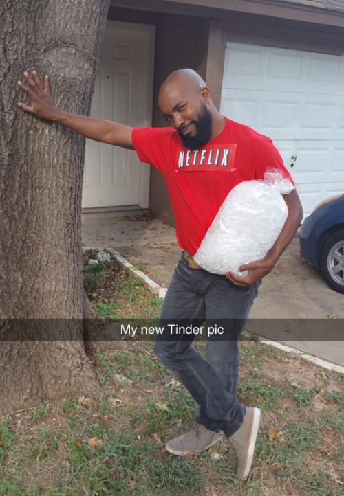 netflix and chill costume - Netflix My new Tinder pic