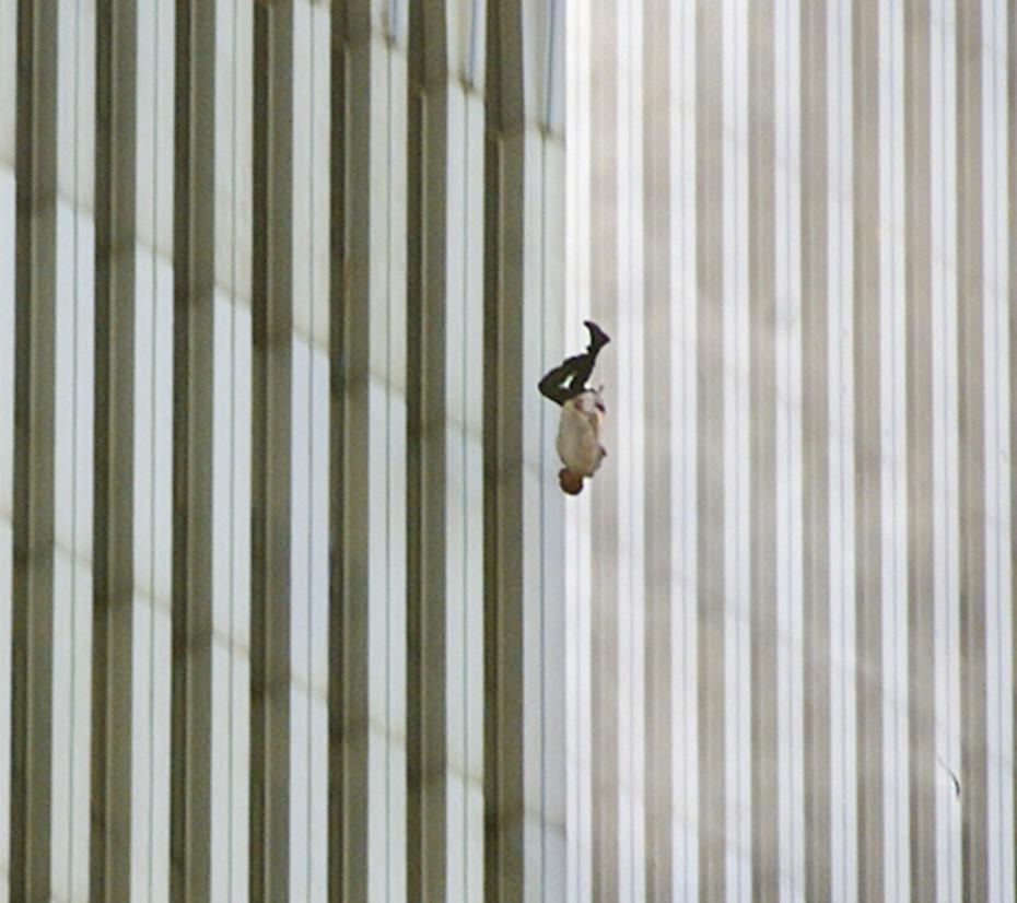 The Falling Man” is described as “perhaps the most powerful image of despair at the beginning of the twenty-first century.”