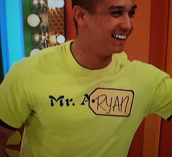 Noticed this dudes shirt while watchin my mornin TPIR lol Would be a bit more funnier if he was a white guy lol 