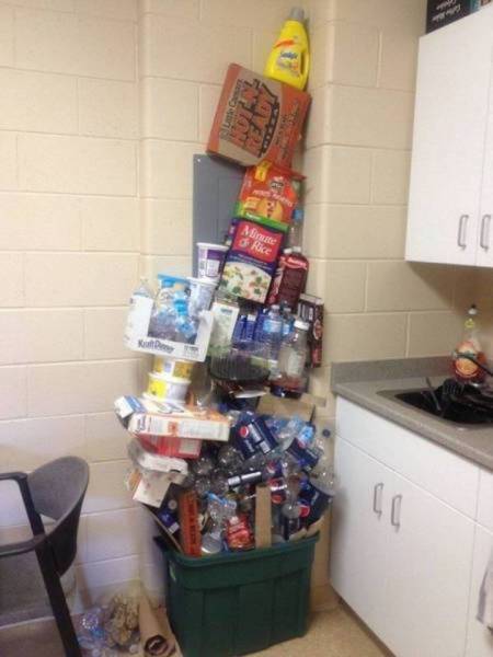 17 Persons who are having a worse day than yours! I would not to be the #12!