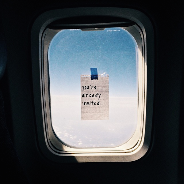 Flight Attendant Leaves Notes of Encouragement For Her Passengers