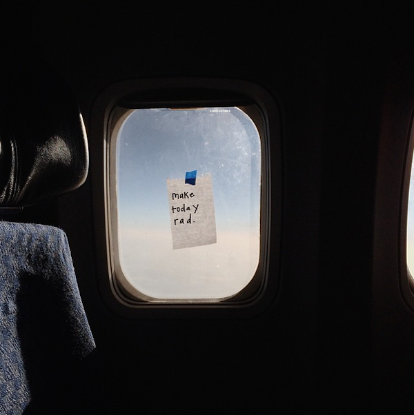 Flight Attendant Leaves Notes of Encouragement For Her Passengers