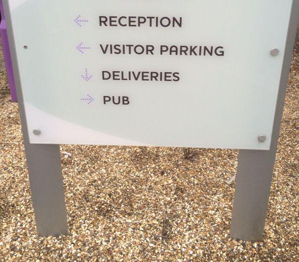 sign - 4 Reception Visitor Parking Deliveries > Pub