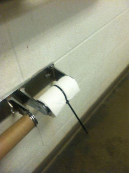 31 Examples Of People Being Jerks
