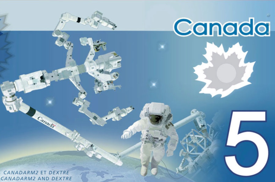 The note features the Canadarm 2, DEXTRE the satellite-fixing robot, and an image of Hadfield during his 2001 spacewalk.