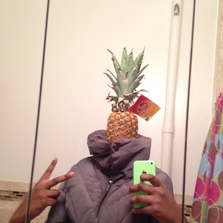 16 Selfie Addicts That Have Gone Too Far