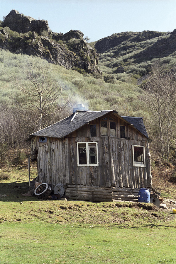 Eccentric Homes Off The Grid