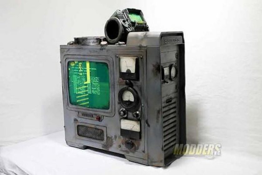 Some amazing custom computer station builds