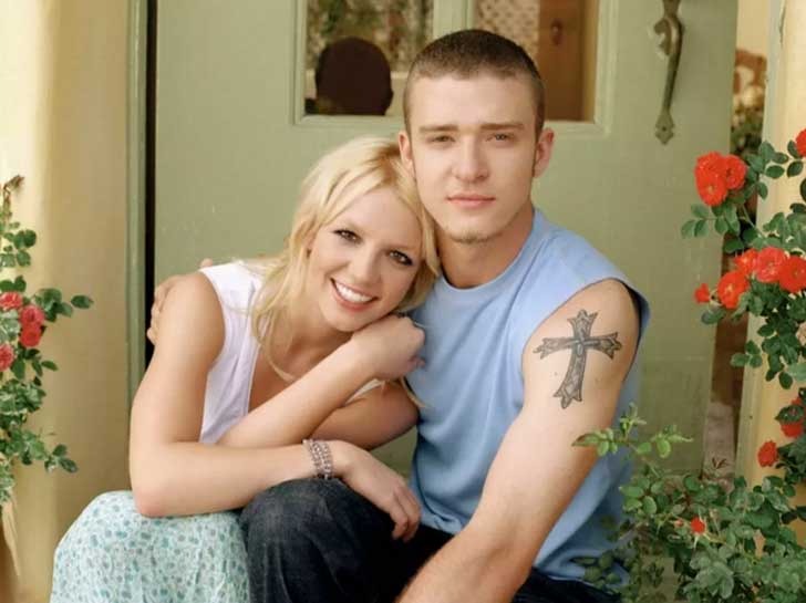 Britney Spears and Justin Timberlake -The singer said she would remain a virgin until marriage, but then her ex-boyfriend Justin Timberlake allegedly confessed that they had had sex while they were together. Later, Spears admitted that she had sex with the leader of N'Sync.