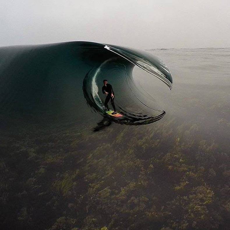 glass wave surf