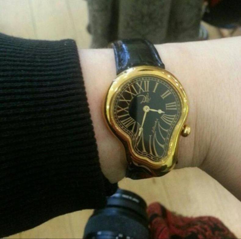 dali wrist watch