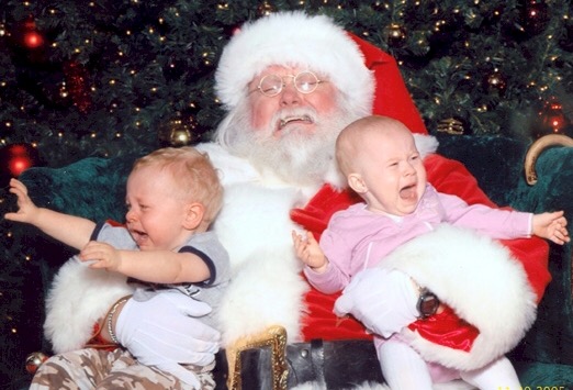 20 of The Creepiest Santa Pictures Ever Taken