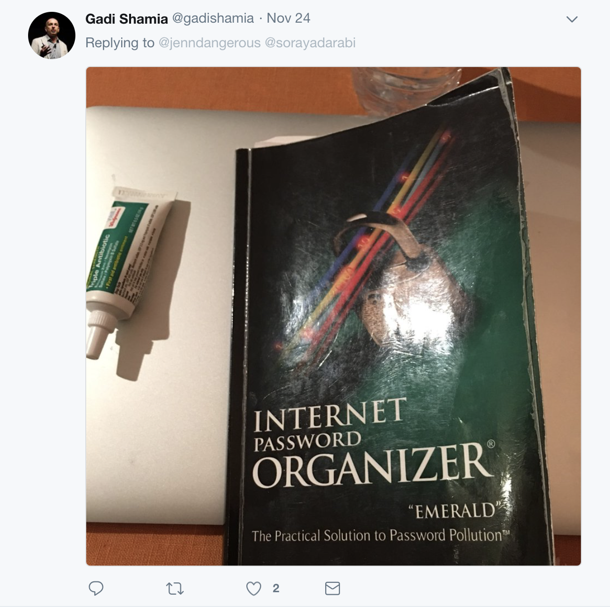 book - Gadi Shamia gadishamia Nov 24 jenndangerous Osorayadarab Internet Password Organizer "Emerald" The Practical Solution to Password Pollution
