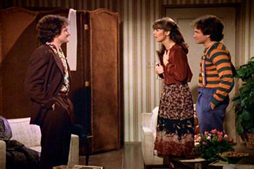 Mork from Mork and Mindy meet Robin Williams, who played Mork on Mork and Mindy. This episode has its head so far up its own ass the word "meta" doesn't even describe it.