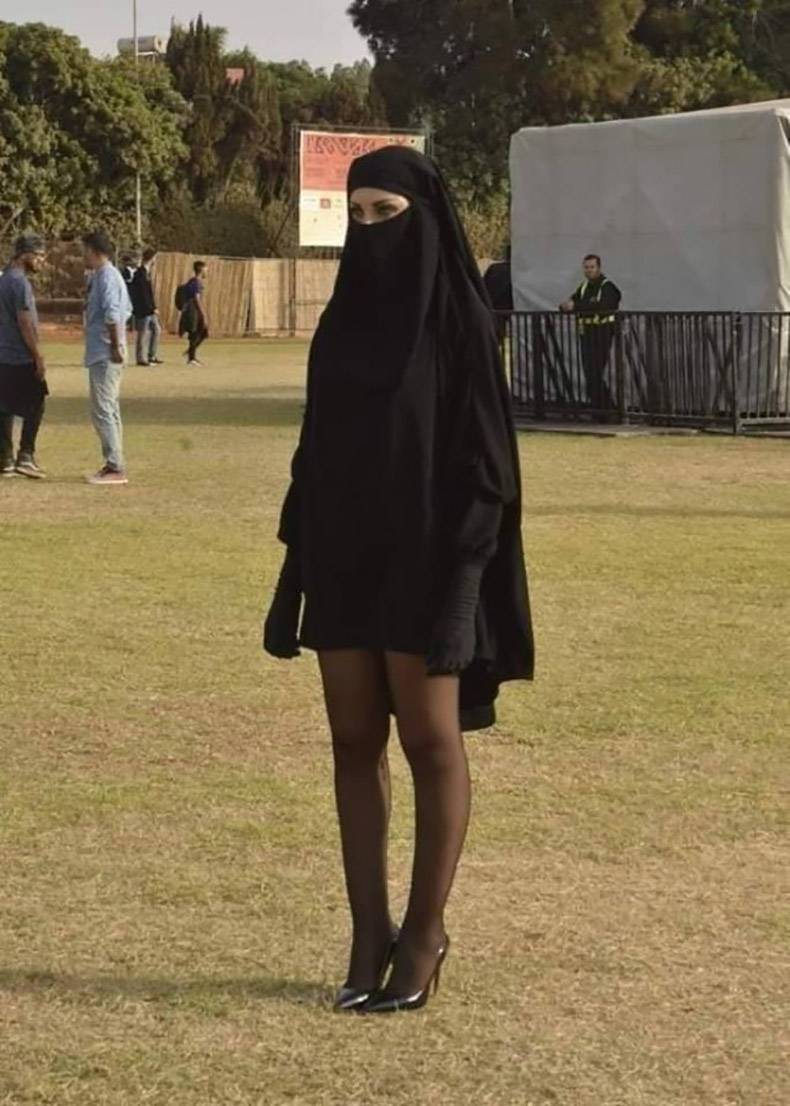 burka girl