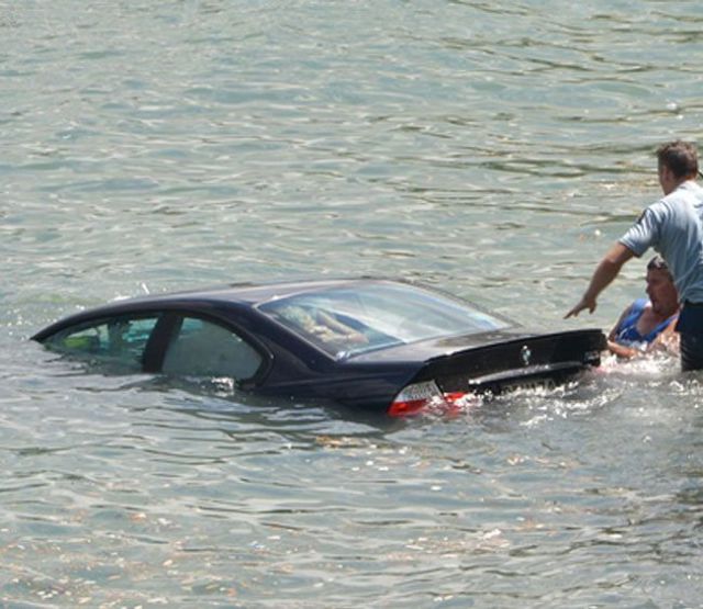 Gripping Images Capture a Daring Water Rescue by Police Officers