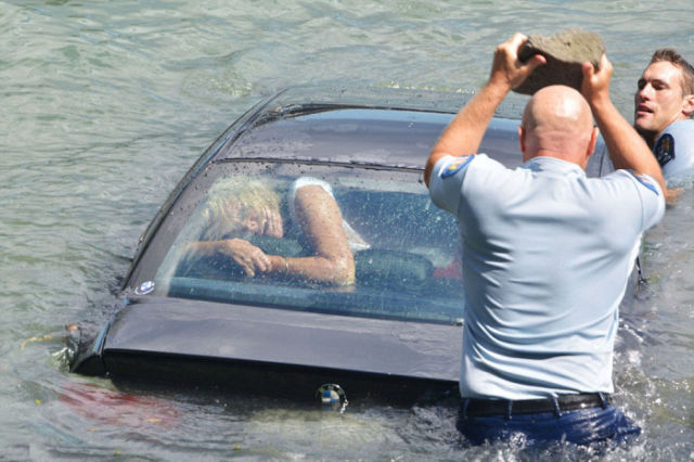 Gripping Images Capture a Daring Water Rescue by Police Officers