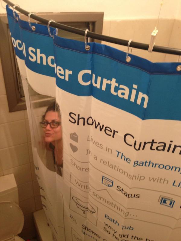 cortina facebook - oqishger Curtain Shower Curtain Lives in The Bo Ma relationship A Status The bathroom relationship with Li I write something. Bath fub Shower Soyyid the