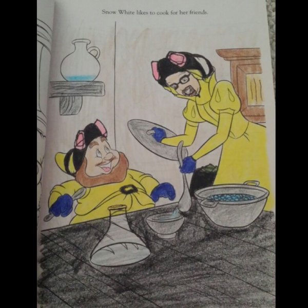 adults coloring children's coloring books - Snow White to cook for her friends