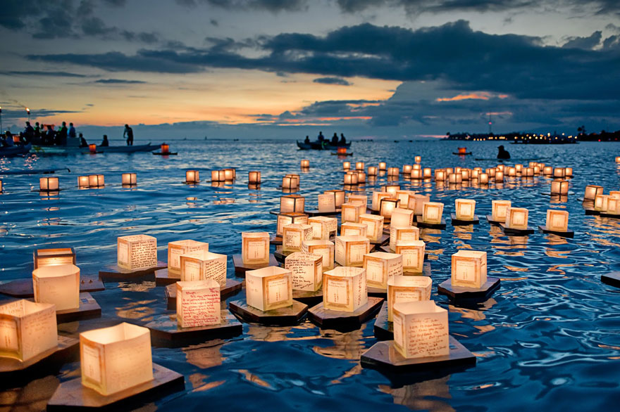 Floating Lanterns Festival in Hawaii Piana International Highline Festival