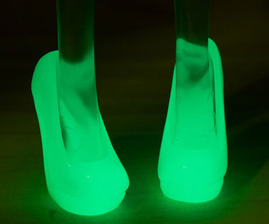 glow in the dark heels