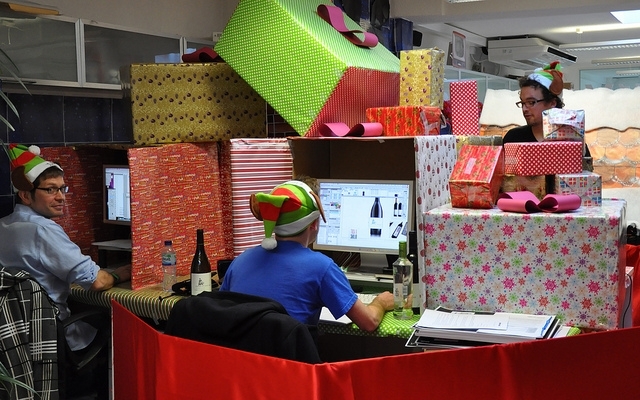 Oh Christmas Cubicle, Oh christmas Cubicle