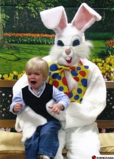 kids terrified of the easter bunny - Barnorama