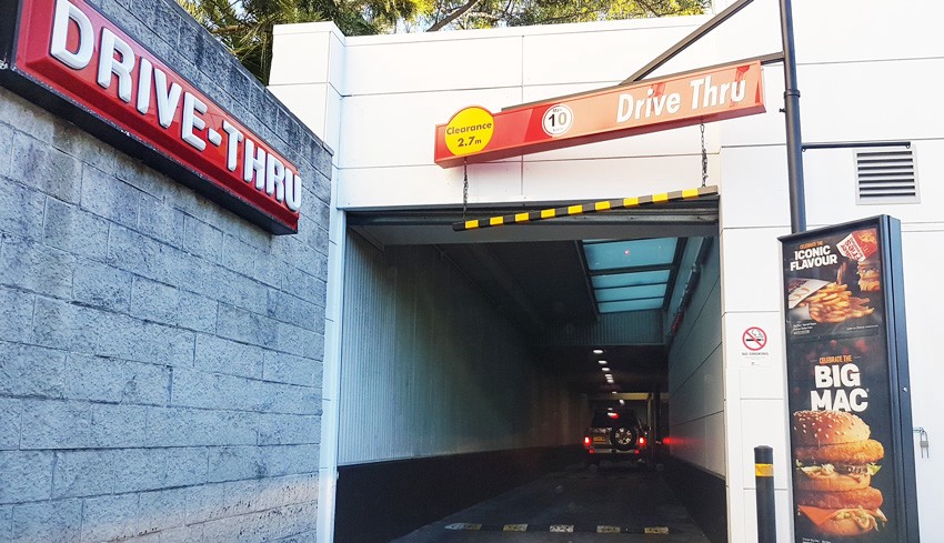 crazy mcdonalds buildings - DriveThru Drive Thru 10 Clearance 2.7m Pre The Big Mac