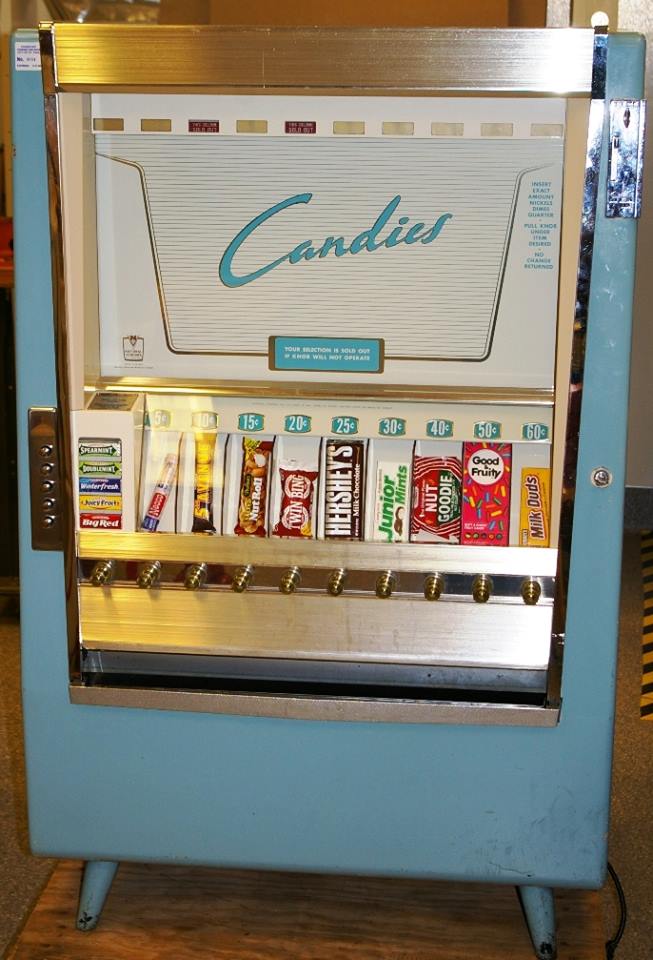 first vending machine - GOs Good Nut Roth I Win Bing Milk Chocolate Junior TeMints Nut Goodie Milk Duds Hed