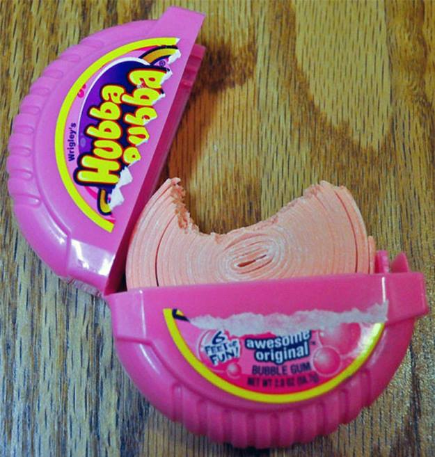 eating hubba bubba wrong - Wrigley's Free awesome Original Bubble Gum