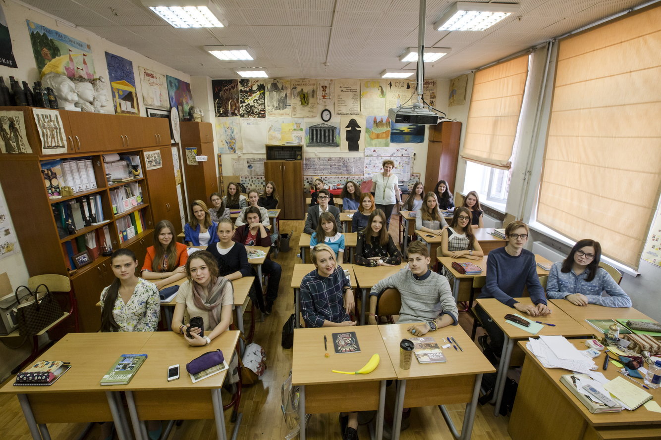 The kids in this classroom in Russia look like they're ready for a break