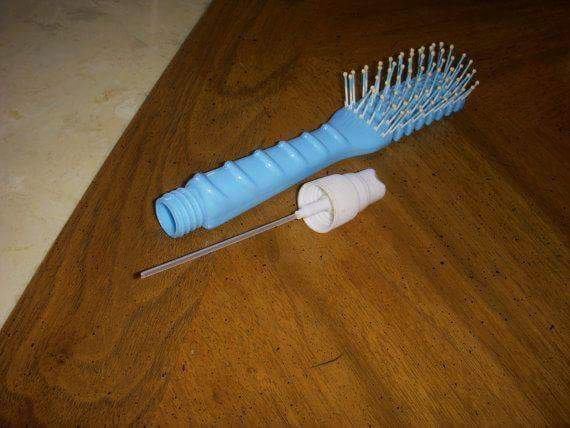 80s hair brush