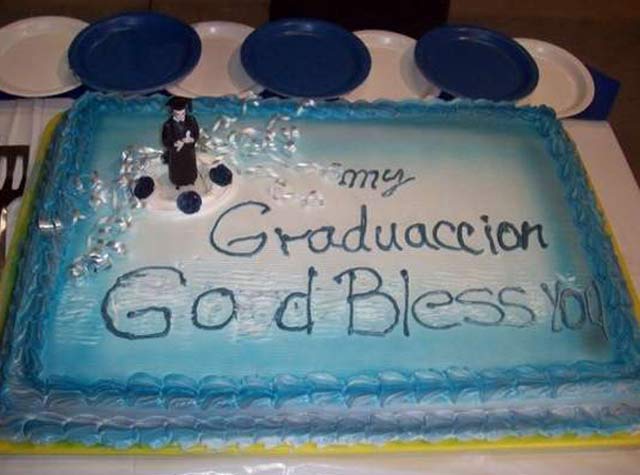 worst graduation cake - mu Graduaccion God Bless you