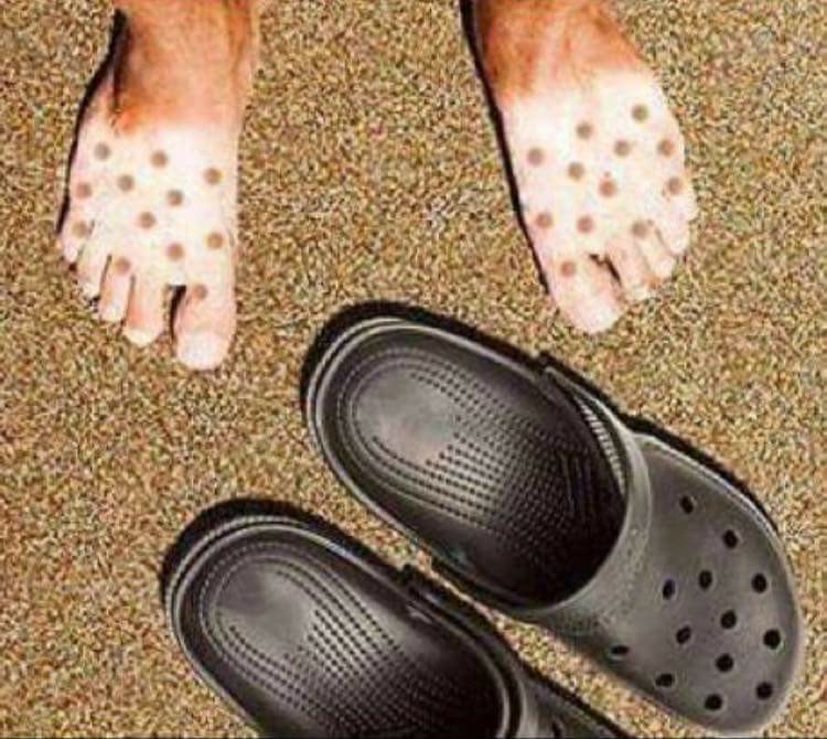 crocs feet tan
