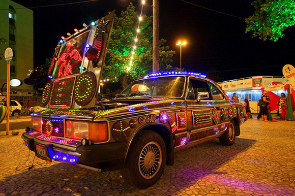 christmas vehicle
