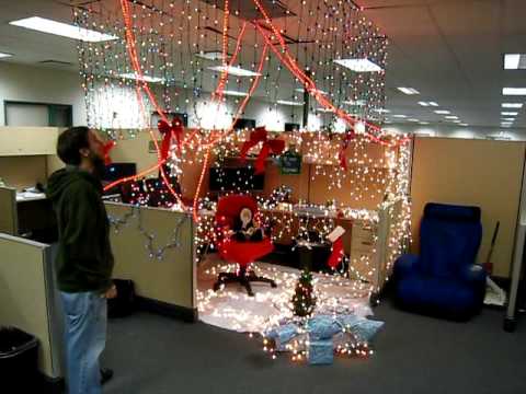 O' Christmas Cubical