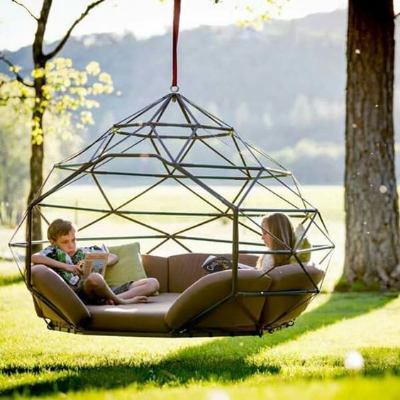 outdoor tree swings for adults