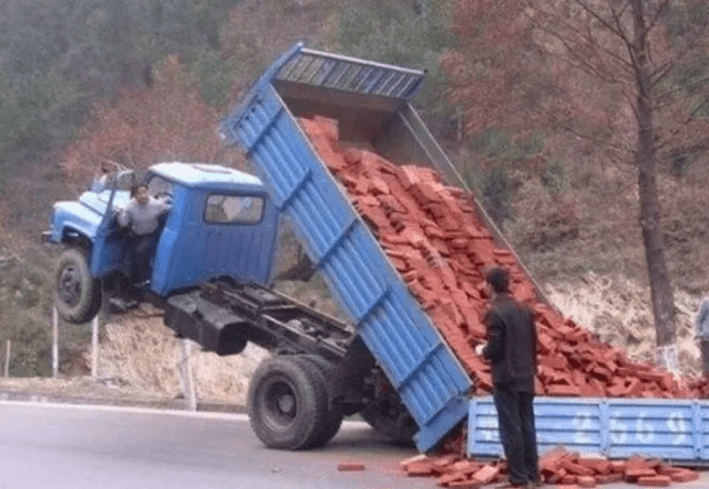funny truck accidents