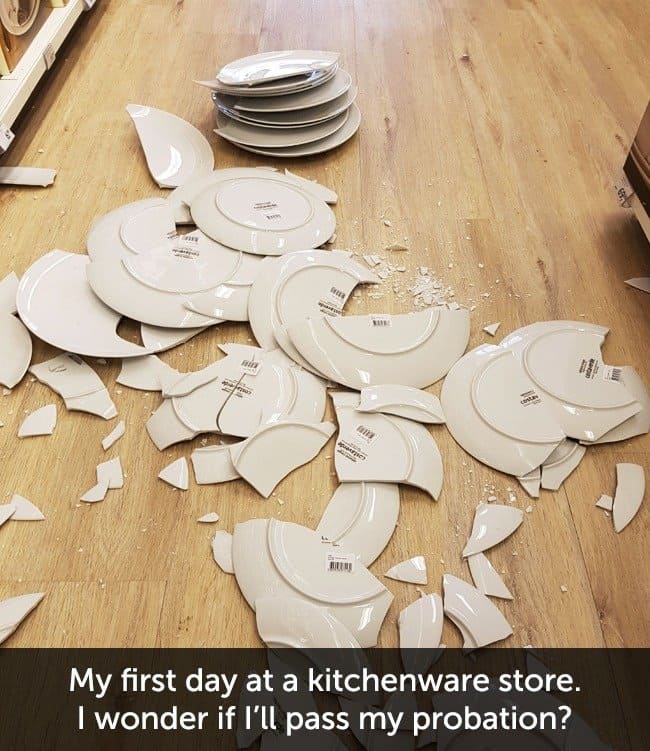 floor - My first day at a kitchenware store. I wonder if I'll pass my probation?