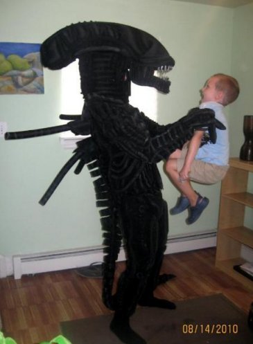 alien xenomorph funny - 08142010