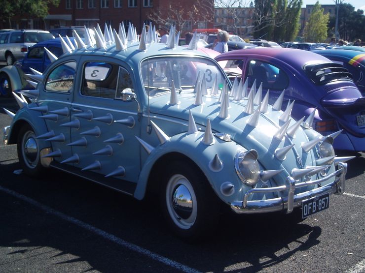 32 VW BEETLES for National VW BEETLE day